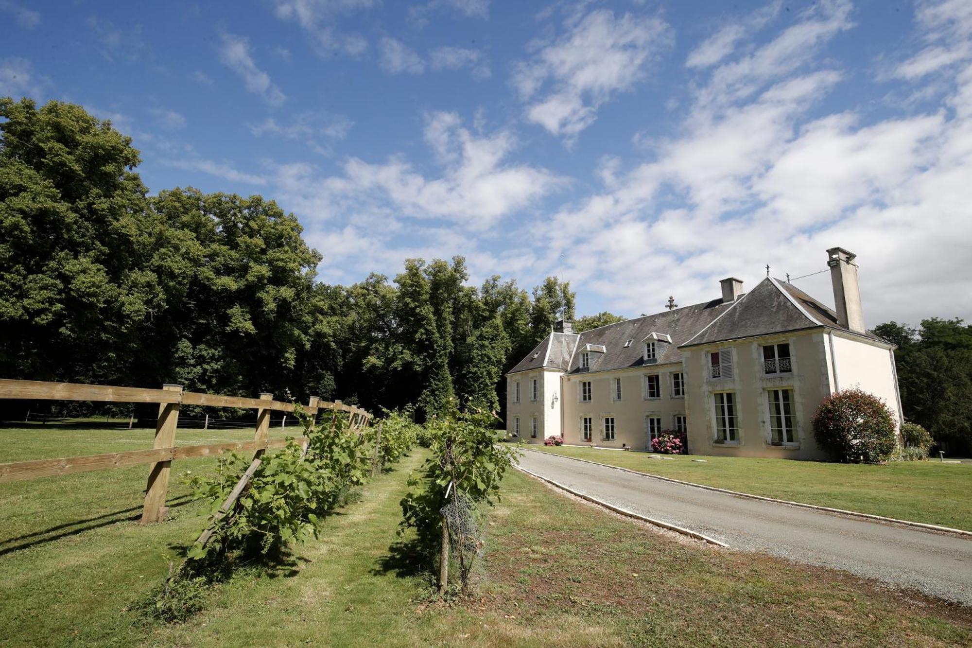 Chambres D'Hotes Chez Sylvie Donnemain-Saint-Mames Exterior photo