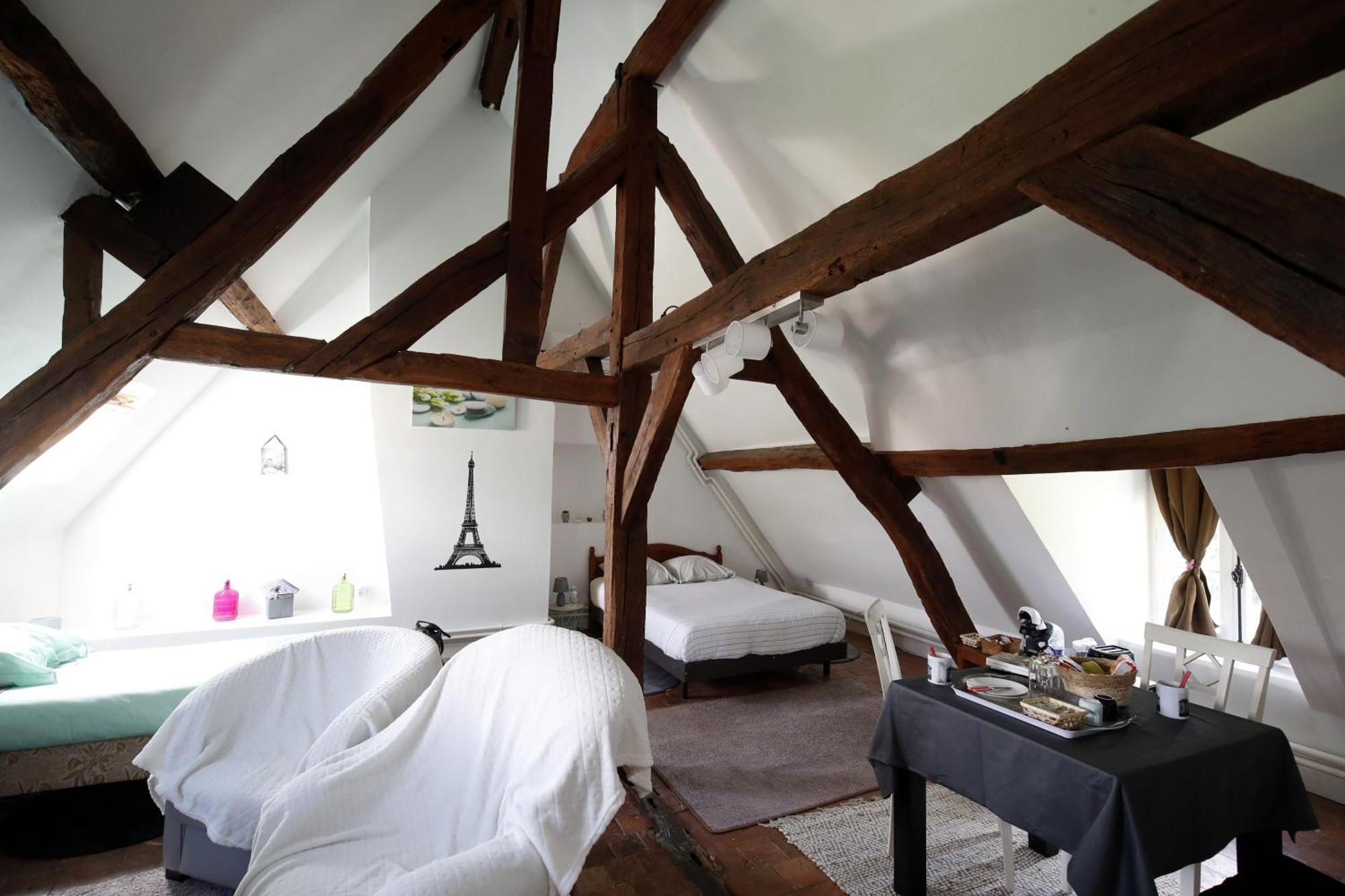 Chambres D'Hotes Chez Sylvie Donnemain-Saint-Mames Exterior photo